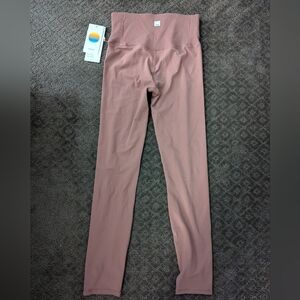 NWT Vuori Rib Studio Legging